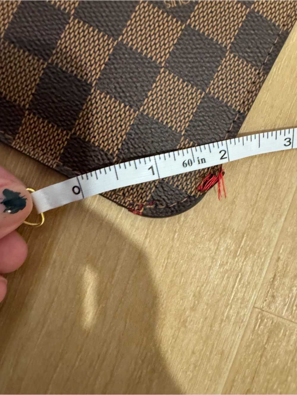 Louis Vuitton Neverfull Clutch Damier Ebene with Handle Loop and Side Rip - Picture 5 of 10